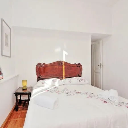 בית נופש Vaticano Sleeps 4 Wifi